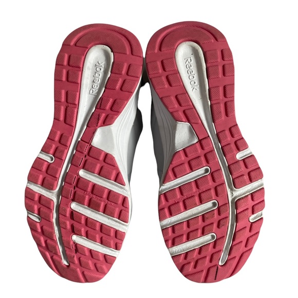 Reebok Running Sneaker 122687105 Girls SZ 2 Silver Gray Pink Sole Metallic Laces - Picture 7 of 9